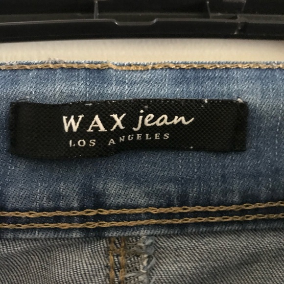 Light blue wash skinny jeans - Picture 2 of 2